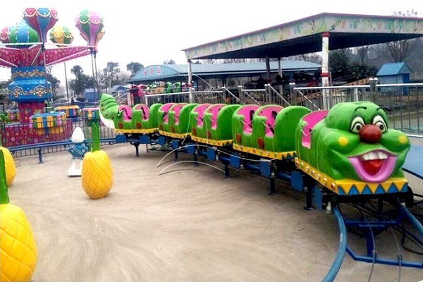 yard-roller-coaster-ride